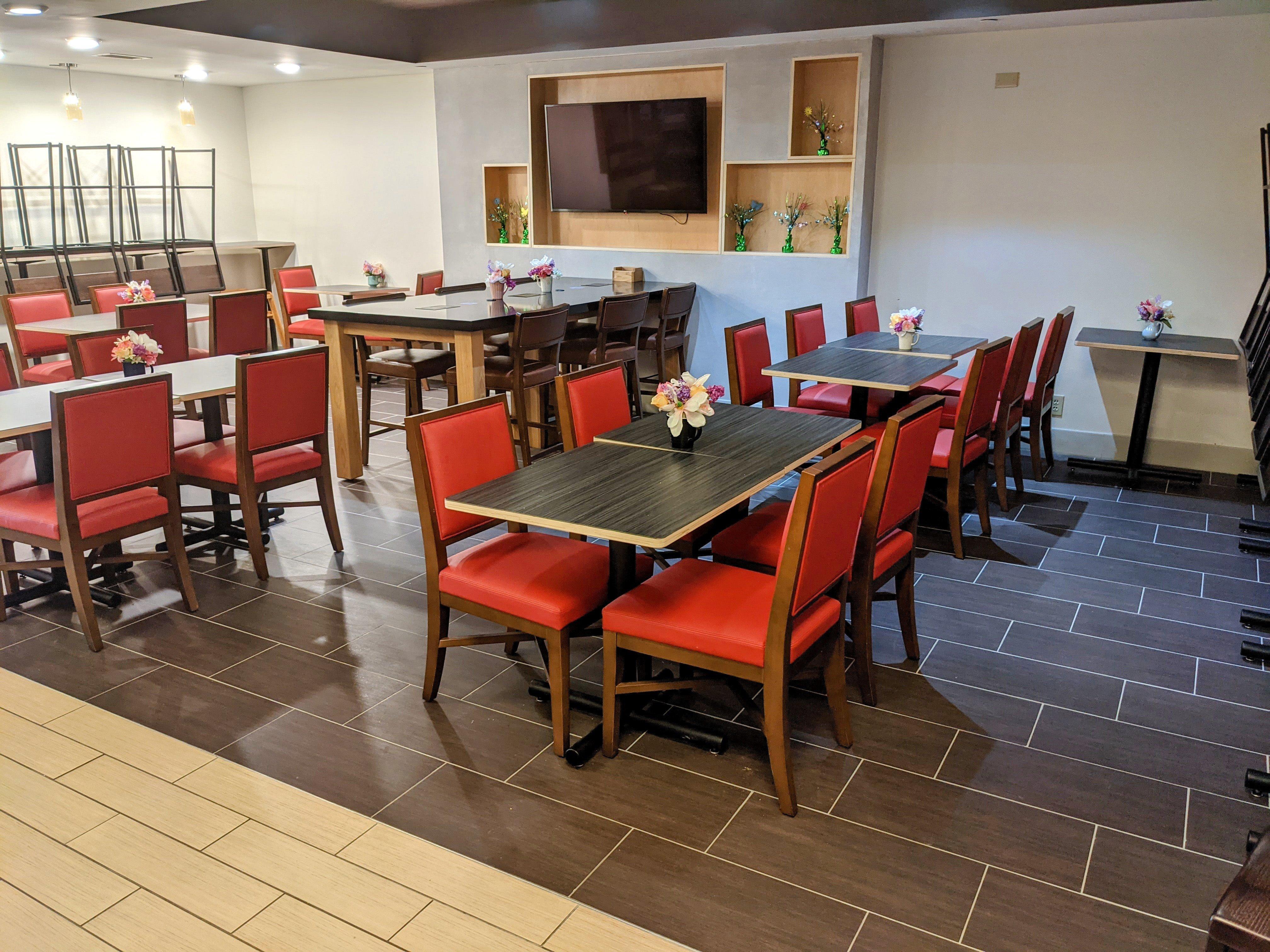 Holiday Inn Express Cedar Rapids - Collins Road By Ihg Eksteriør bilde