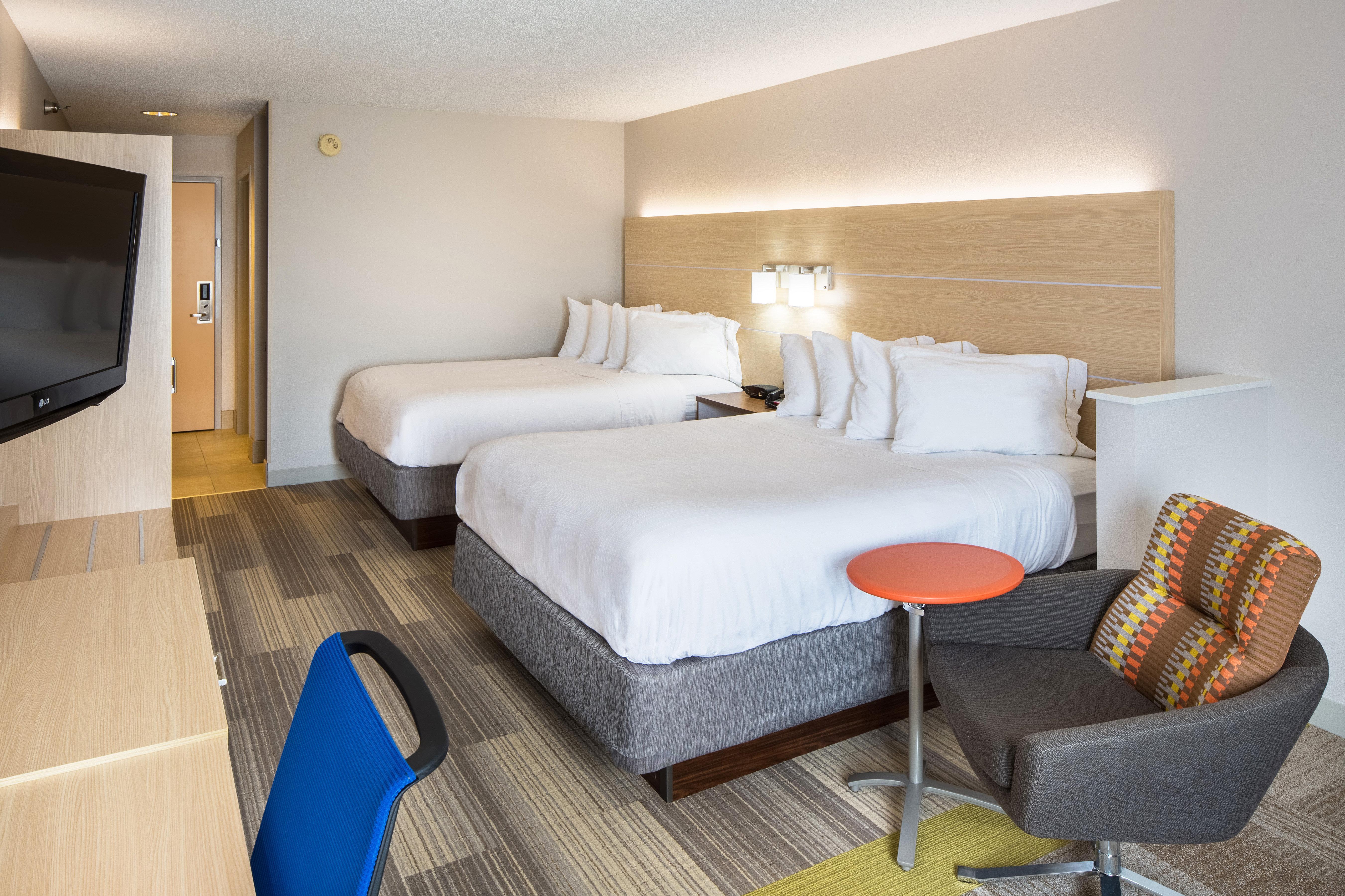 Holiday Inn Express Cedar Rapids - Collins Road By Ihg Eksteriør bilde