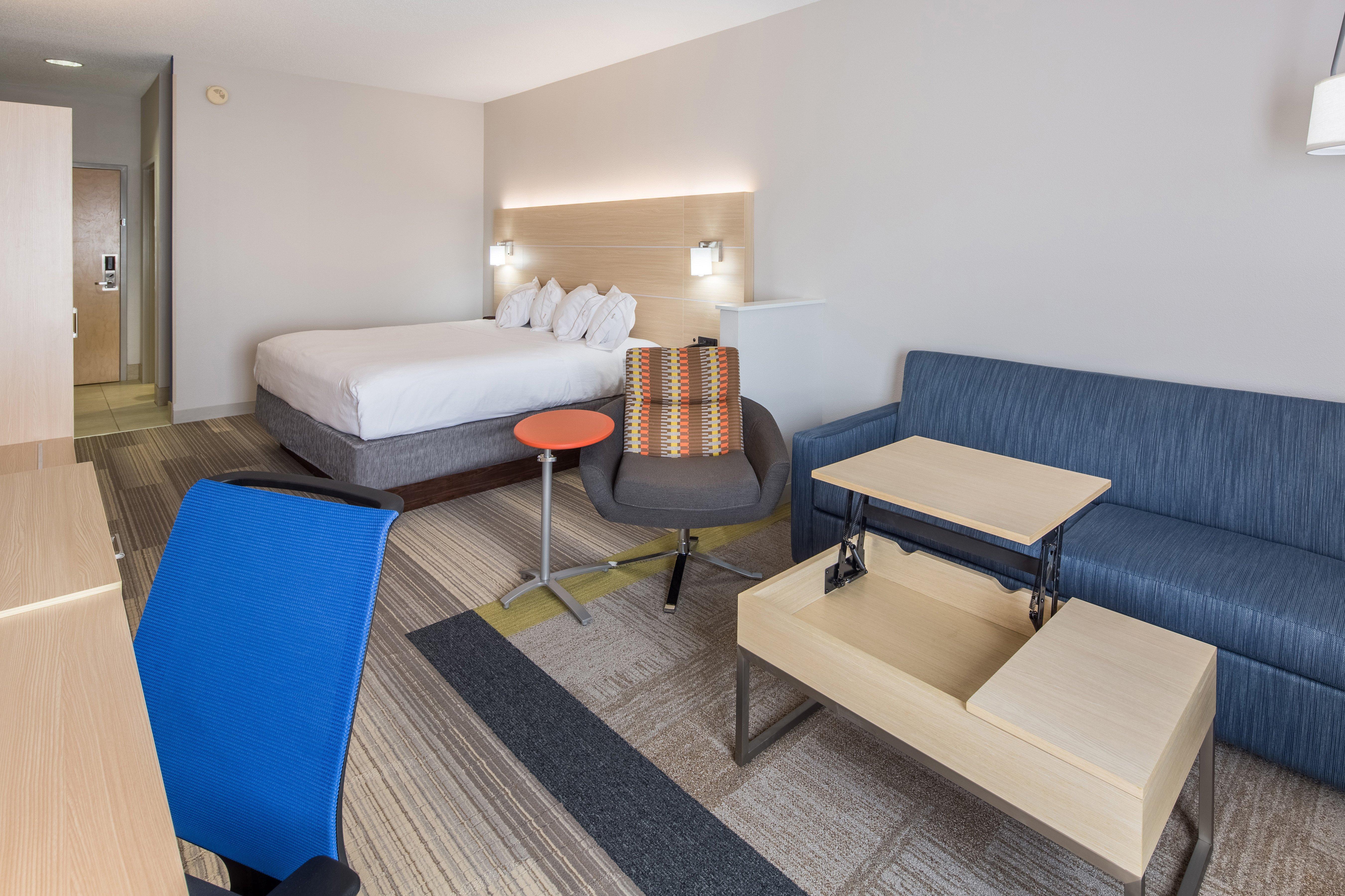 Holiday Inn Express Cedar Rapids - Collins Road By Ihg Eksteriør bilde